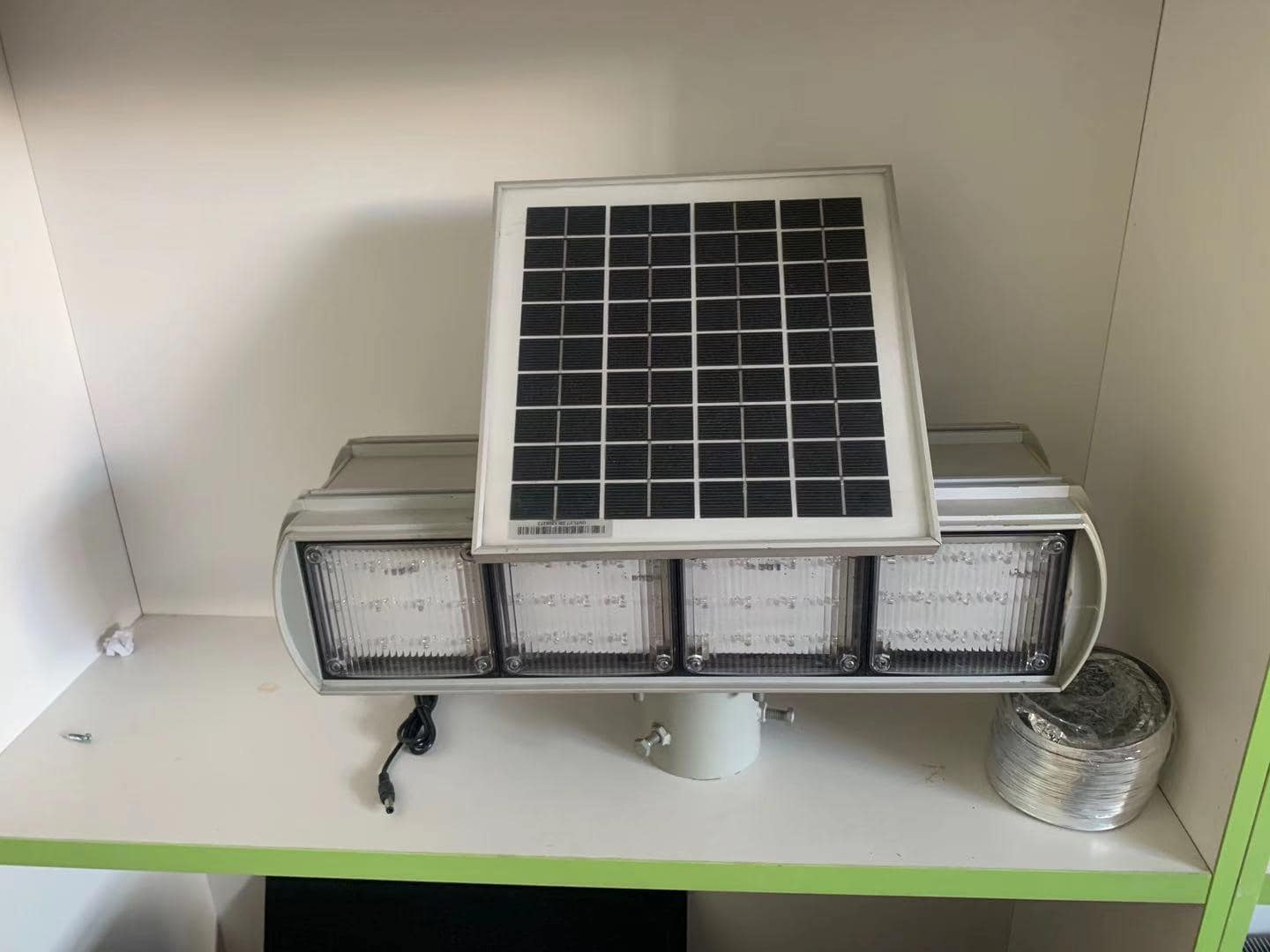 廠家生產(chǎn)的EVA太陽能光伏膜要滿足什么要求？